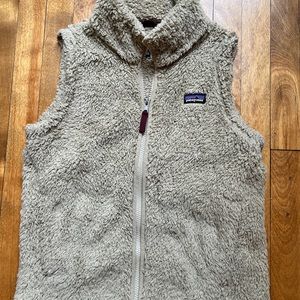 Patagonia vest tan girls size large or 12